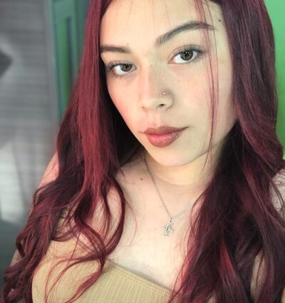 Miss_sharlott_
