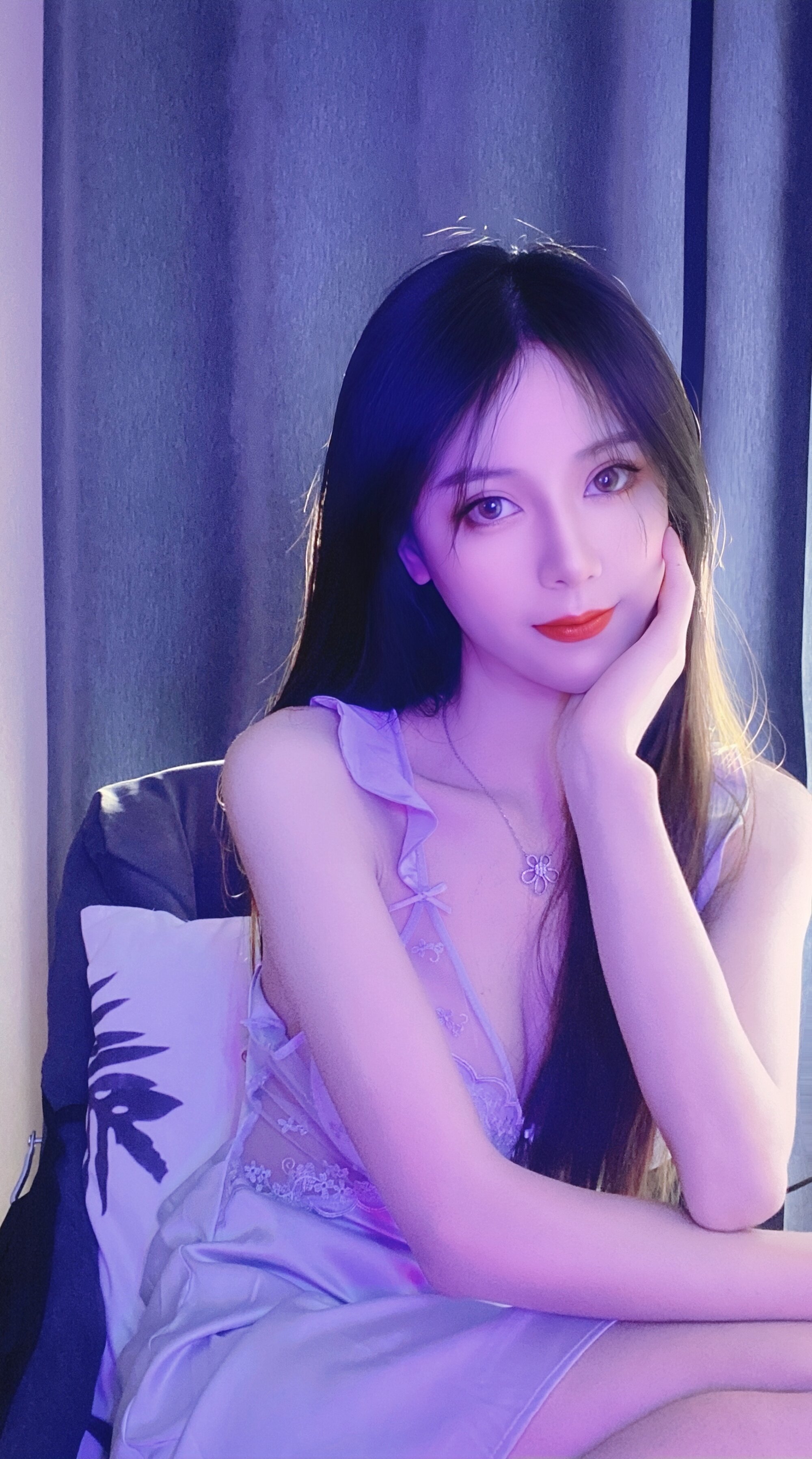 chloe_818
