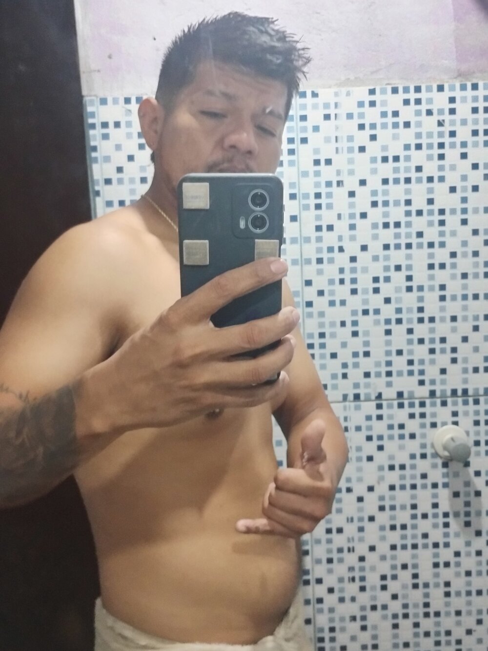wellysonk2 from stripchat