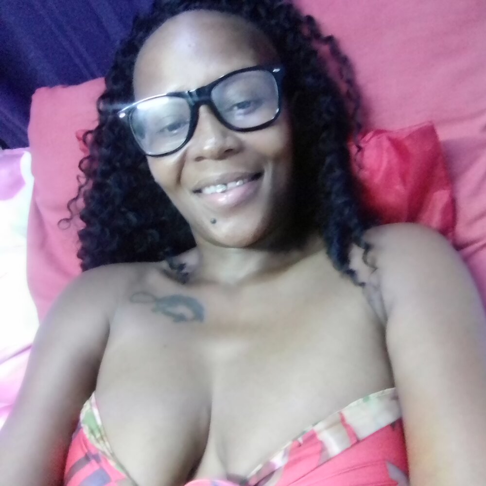 MistressShirly 🍦 live nude webcam