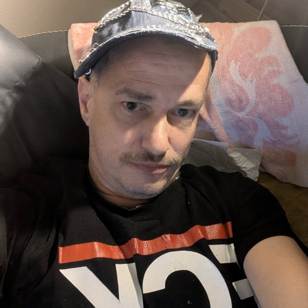 Nyctalopie8579のオフラインXXXチャット