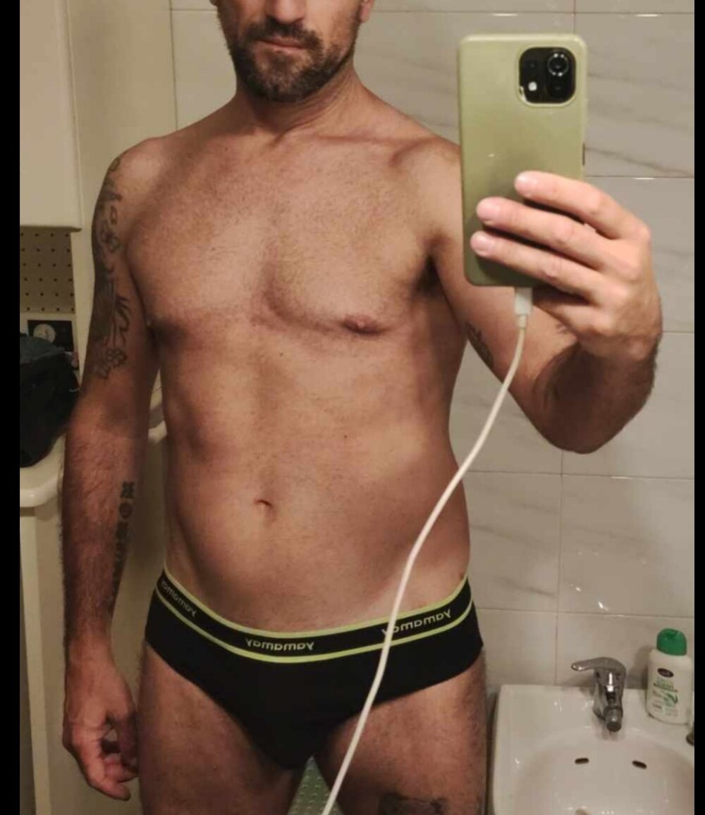 Porco81cazzo profile