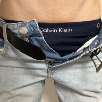 NoahSecret's webcam live show