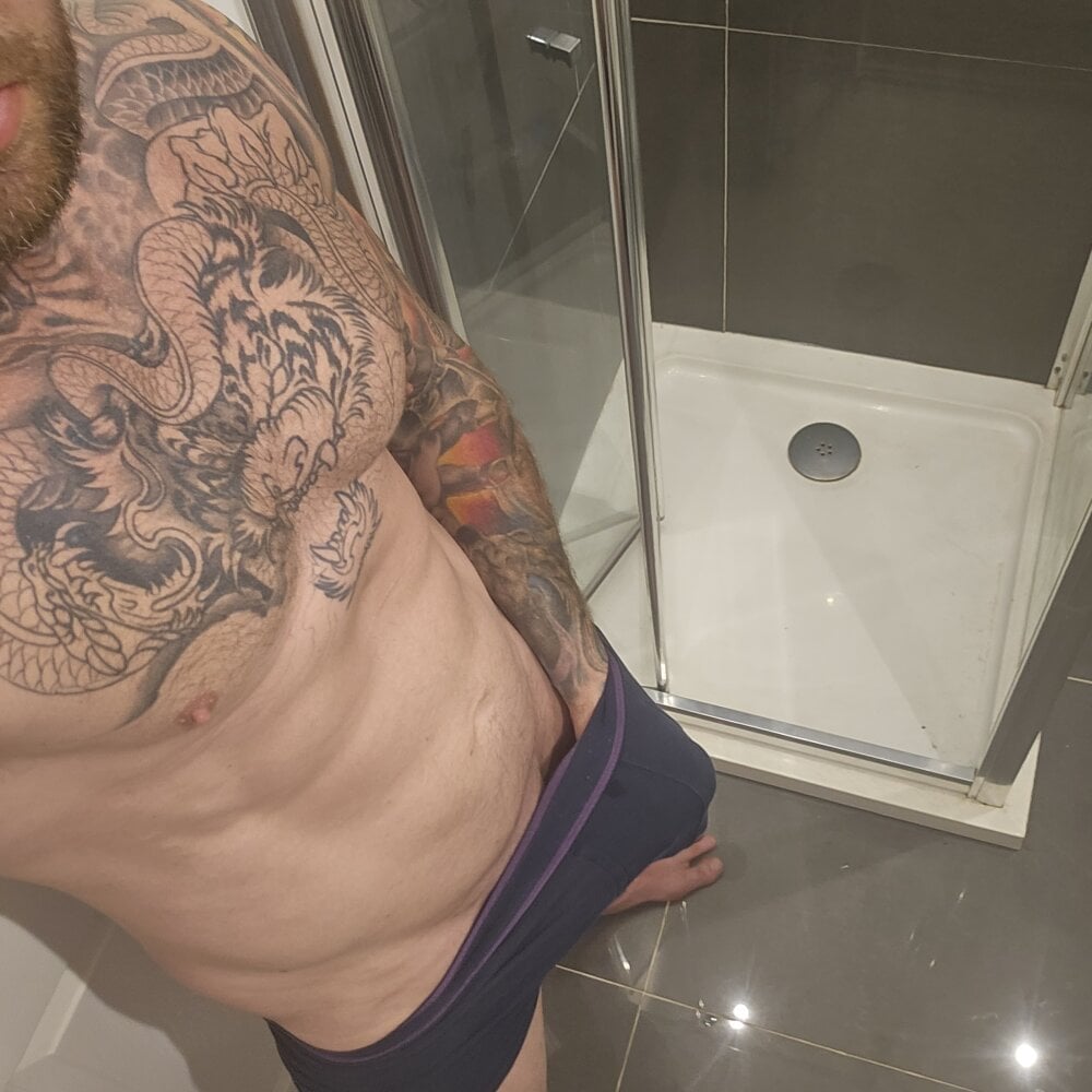 tattedmuscle1 from stripchat