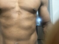 bigdick05858's webcam live show