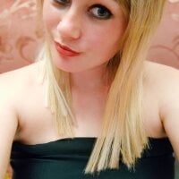 Lillyvirgin's Offline Chat Room