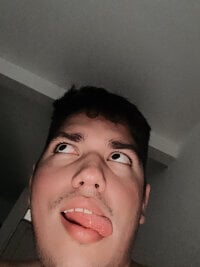 thom3x's webcam live show