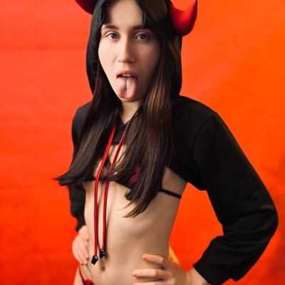 ShyLibbyHot
