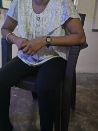 riyahot-3's webcam live show