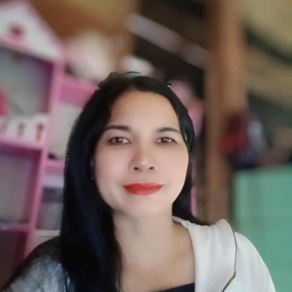 stripchat nira68 webcam profile pic via watchgirlcam.com