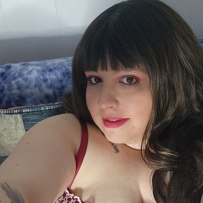 Emybbw Female Brunette Online Cam Porn