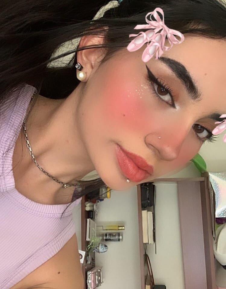 FoxySashaa 🐛 live nude stream