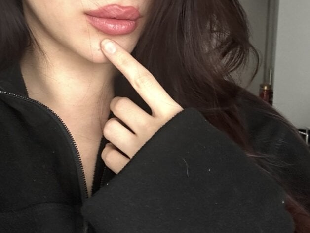 sleekcams.com sweetyduygu livesex profile in this-is cams