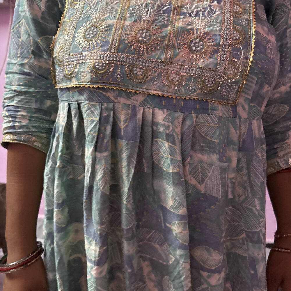 Surbhi_milki profile