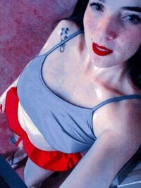 emiily_joneess's webcam live show