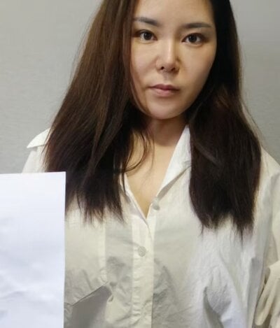 Huihui-598 Female Newasian Online Webcam Striptease