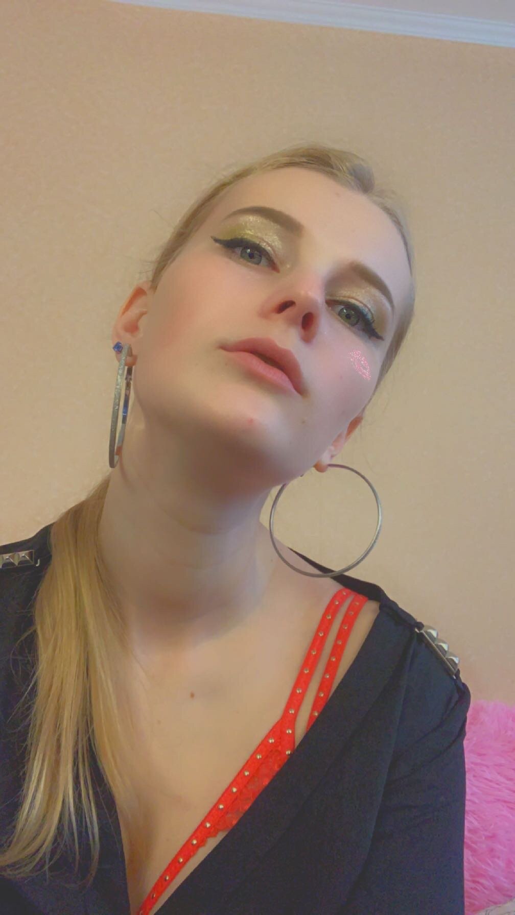 goldenn_blonde
