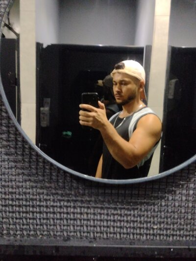 omgtavin from stripchat