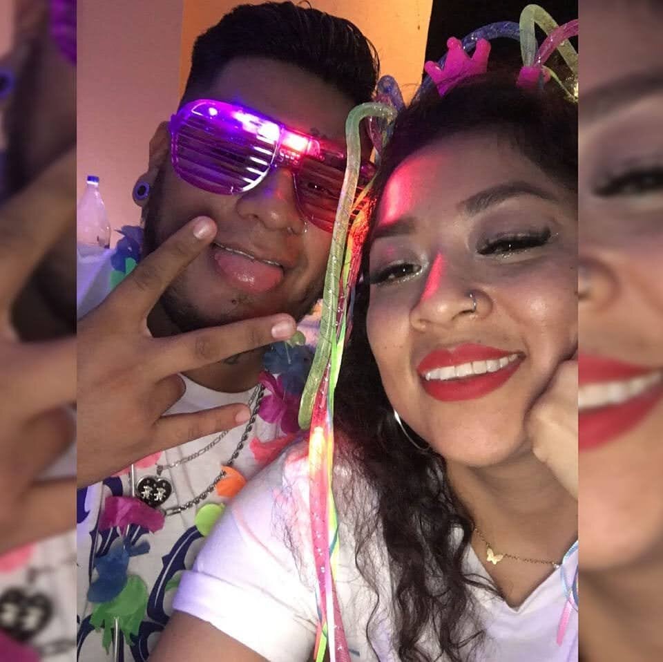 Yus_and_Isma's Offline XXX Chat