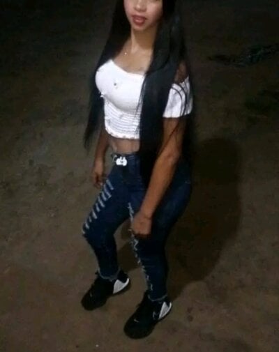 Sharlott_Streme