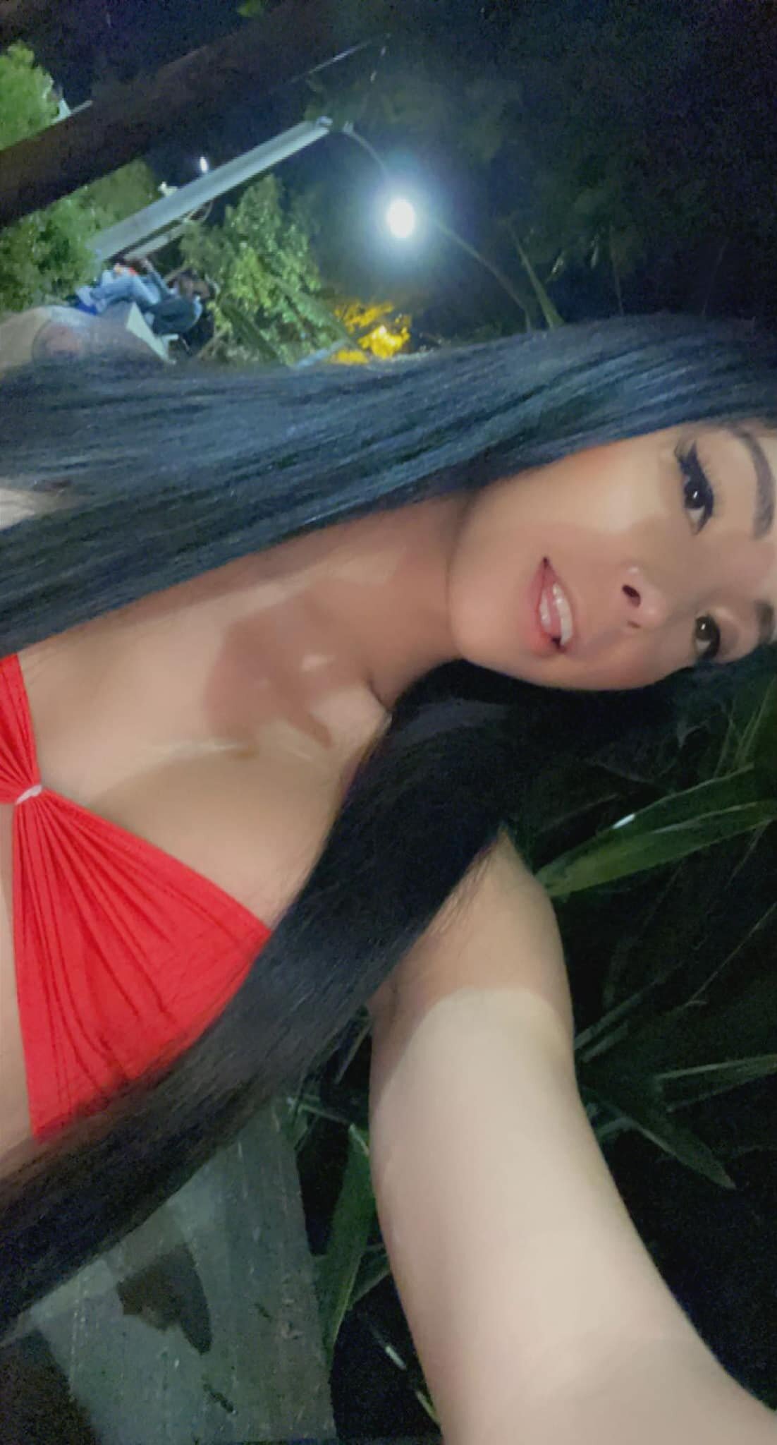 bella_adamsx