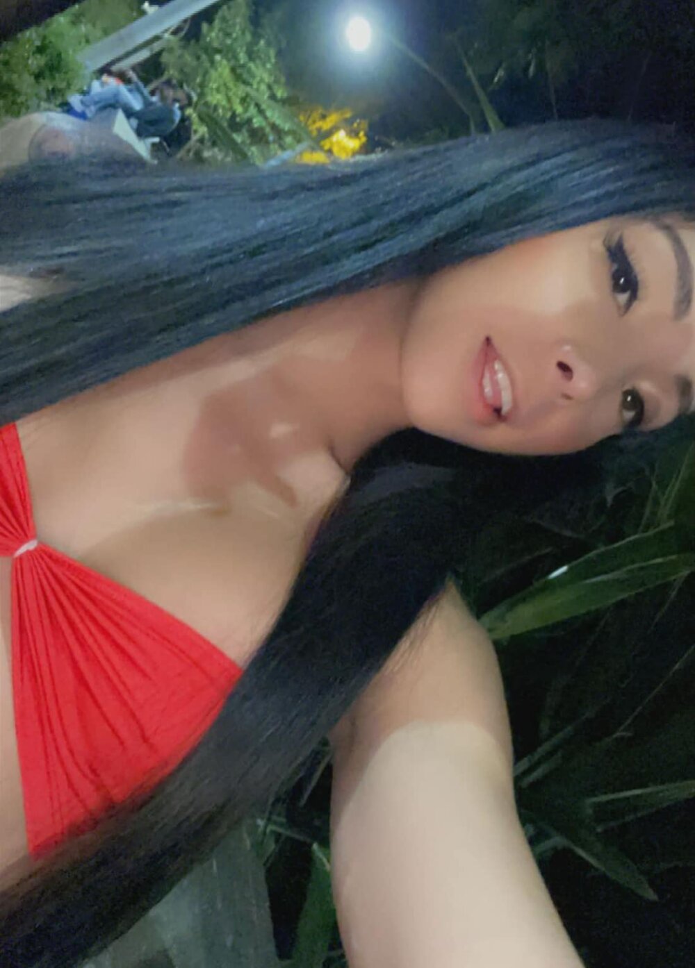 bella_adamsx