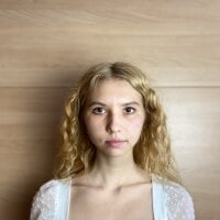 ArianeDavid's Offline Chat Room