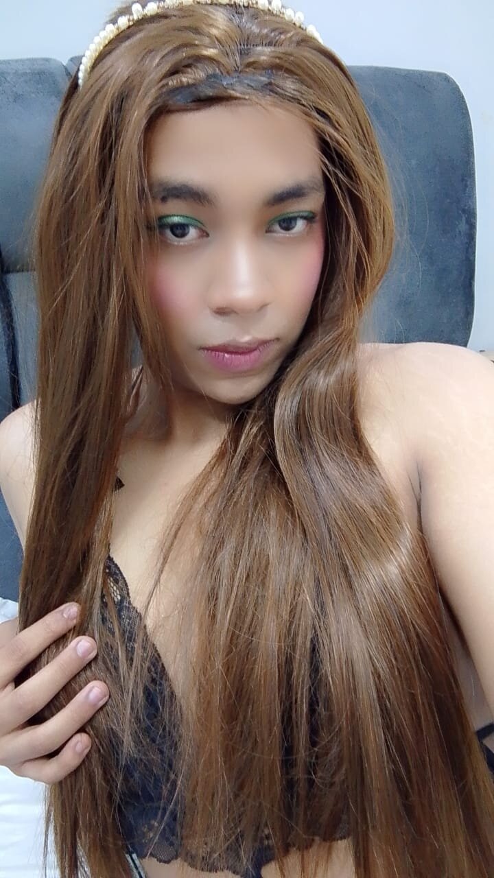 Alaia_West