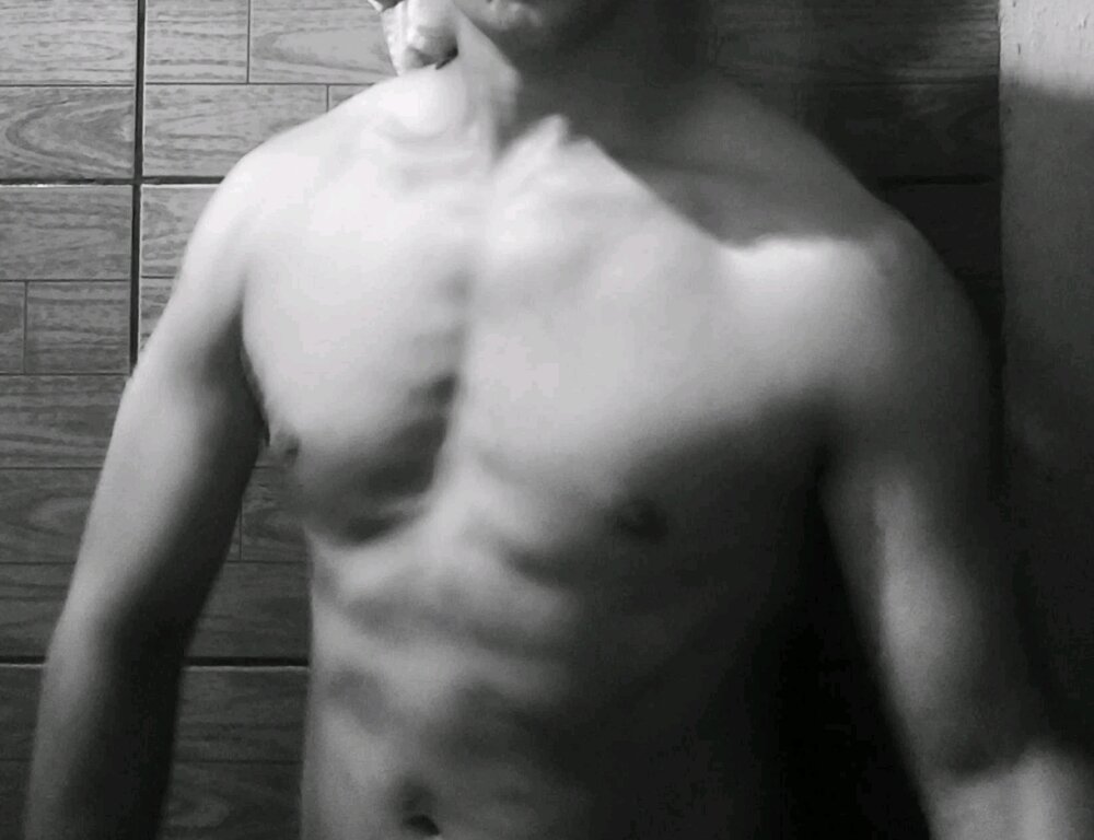 Hitcrisshot's Offline XXX Chat