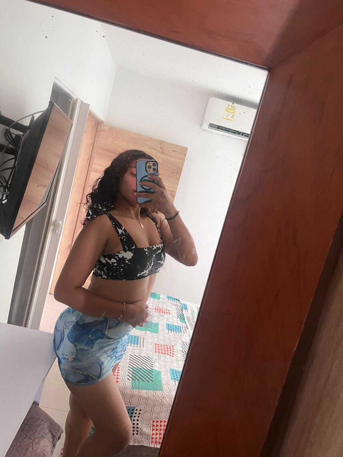 Camila_Sweett_