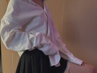 Julia_Brown77's Offline XXX Chat
