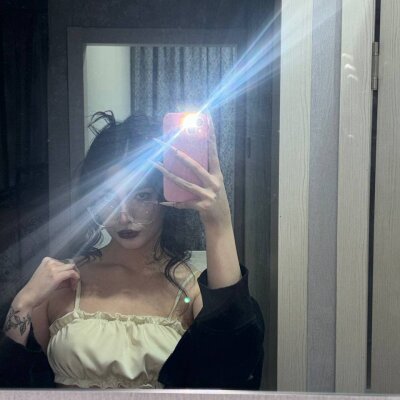 playwithgirlzzz from stripchat