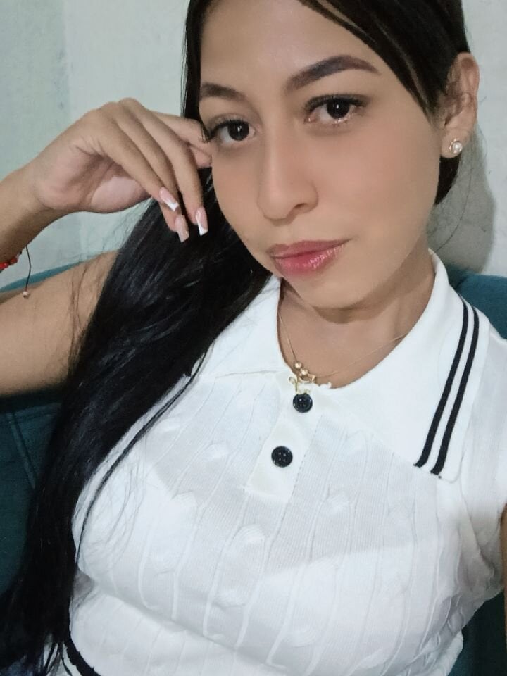 webcam-sexe.net lorena_nastygirl livesex profile in ill-let-you-guess cams