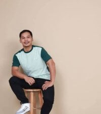 Yourbigcock_moreno19's webcam live show