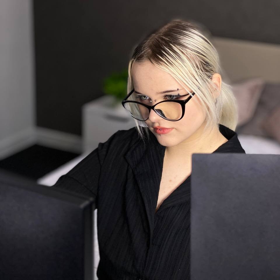 Vivian_Hortton profile