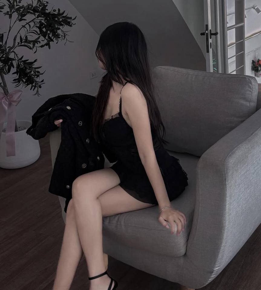 sexcams-joy.com lolitamoon18 livesex profile in vietnamese cams
