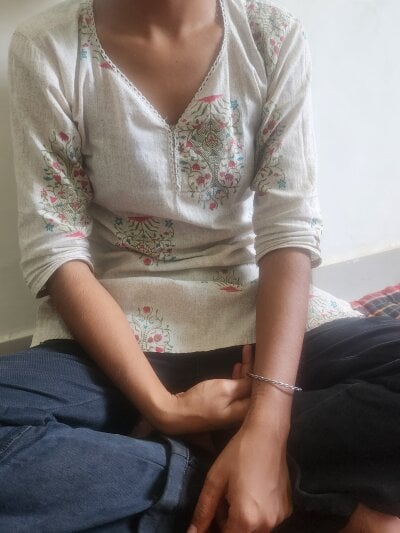 Aanchal_school_girl