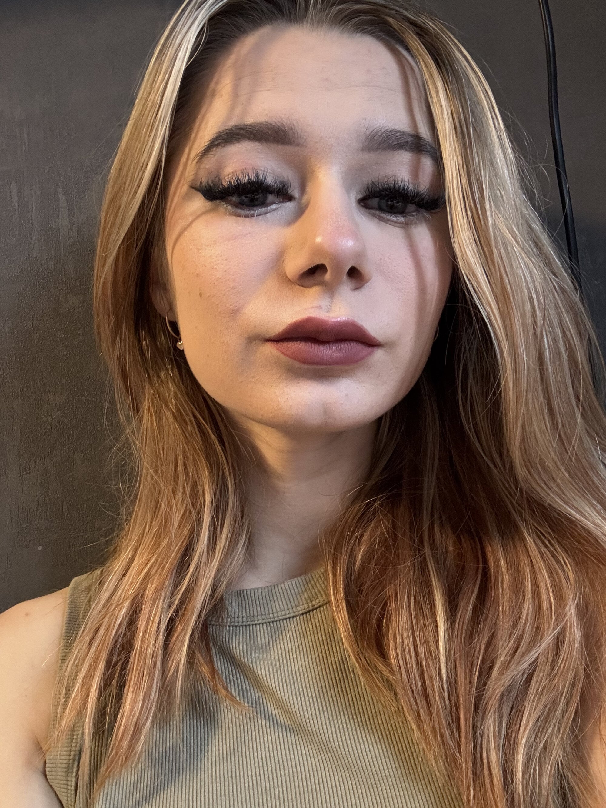 Daisy_Kiss