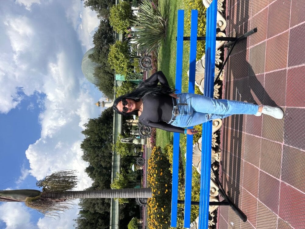 elivecams.com jade14_ livesex profile in bisexual cams