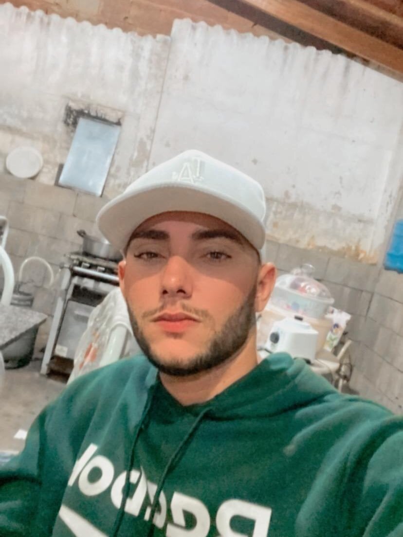 Bg_delas01