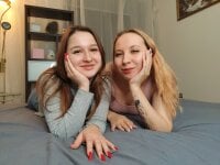 DevonaHiatt's Offline Chat Room