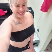 Kitty_Mifl's Live Sex Cam Show