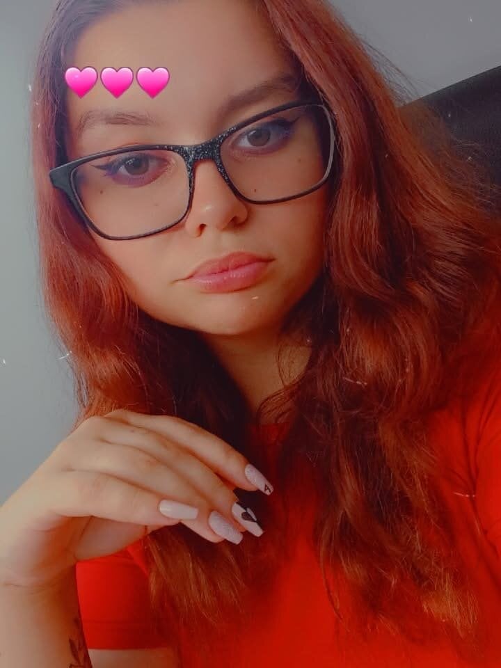 stripchat oliviamile webcam profile pic via cheapadultsexcams.com