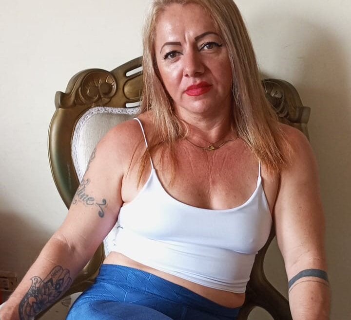 kattysex74's chat room