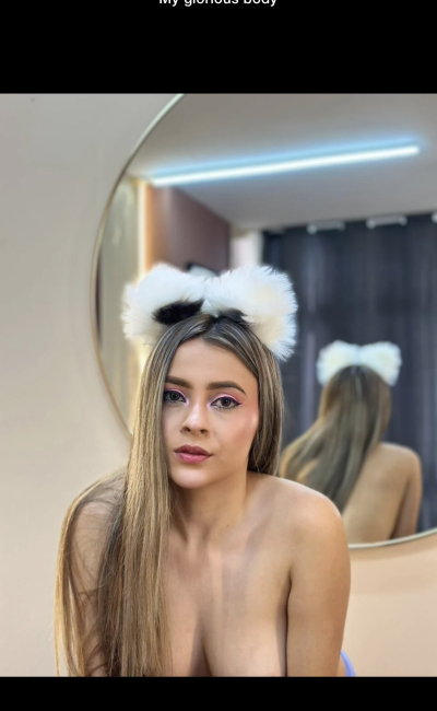 Miacarperr Female Latindeepthroat Live Cam Naked
