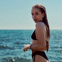 ElysiaXo's webcam live show