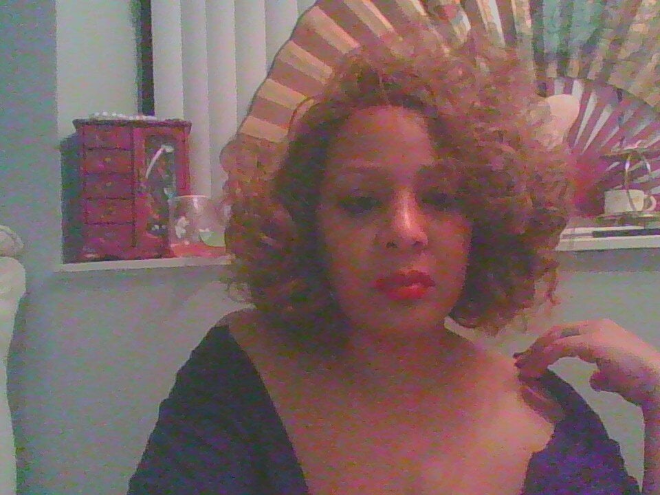 groupsexlivecams.com bettycock livesex profile in sweden cams