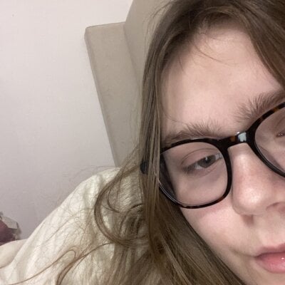 younghornybritishgirl
