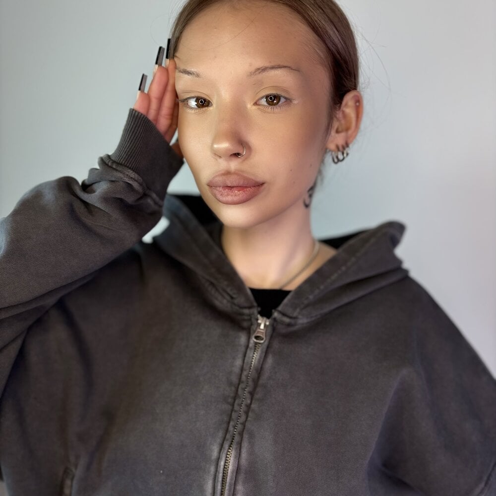 glamcambabes.com carmenscott livesex profile in caucasian cams