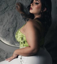 IsaaMoore's webcam live show
